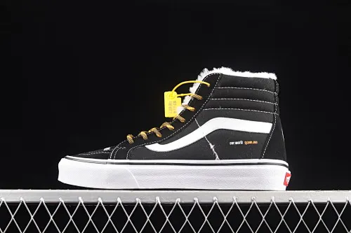All categories Vans Vans series Vans Hi Vans high-top plus velvet Vans Sk8-Hi Classics joint model Vans high-top casual sneakers VN0A4BVB26C